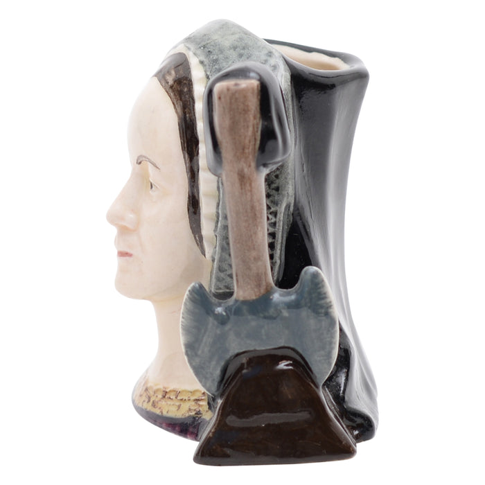 Anne Boleyn mini