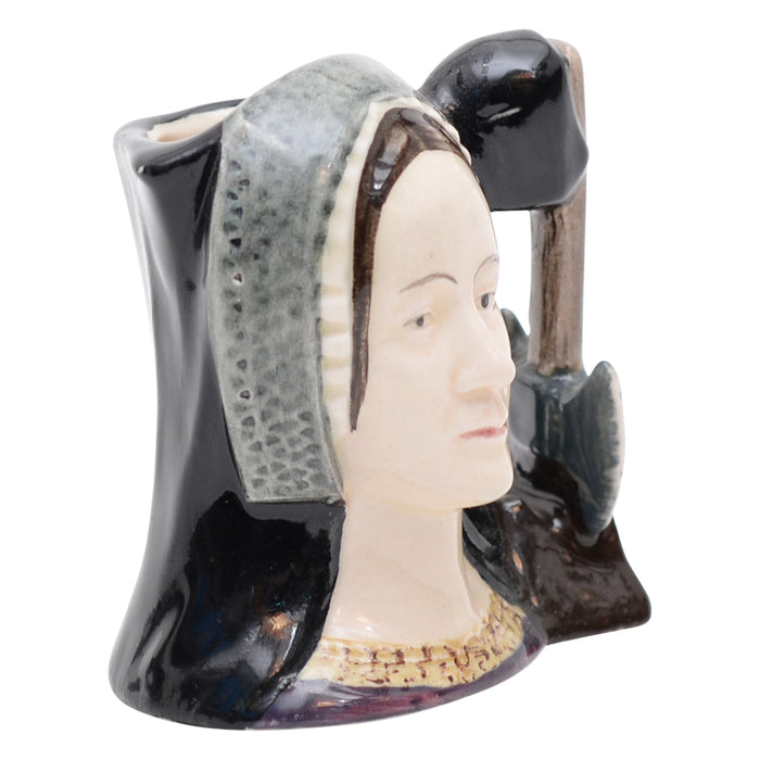 Anne Boleyn mini
