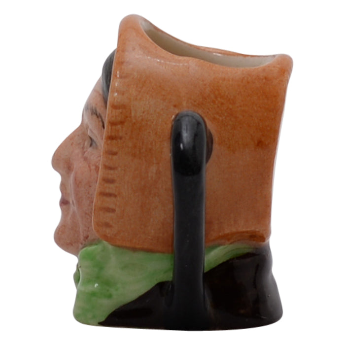 Mrs. Bardell tiny jug D6687