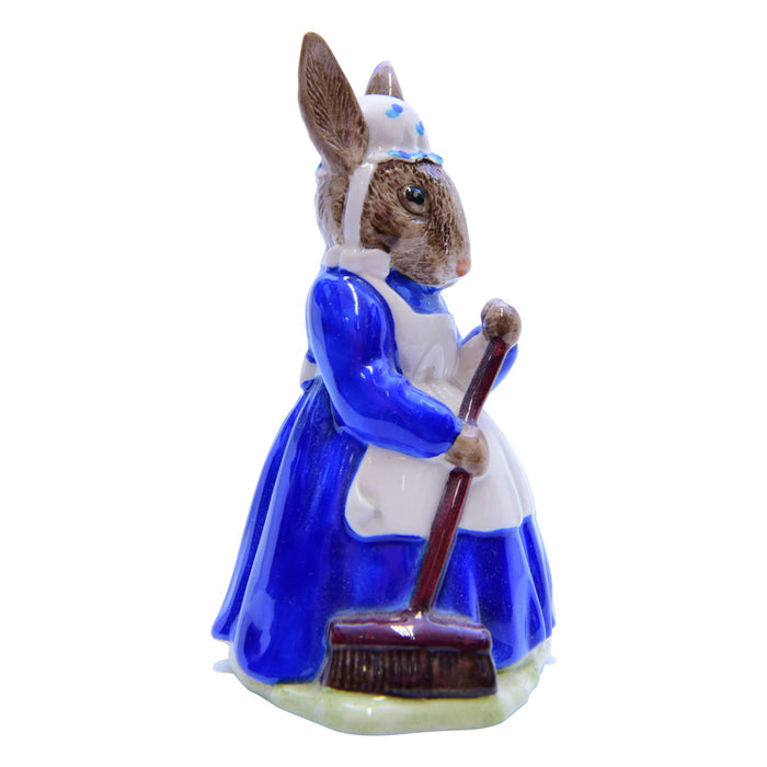 Mrs. Bunnykins Clean Sweep