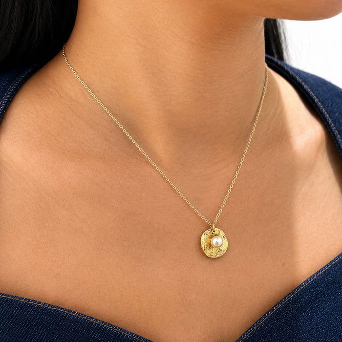 Pearl Aura Necklace