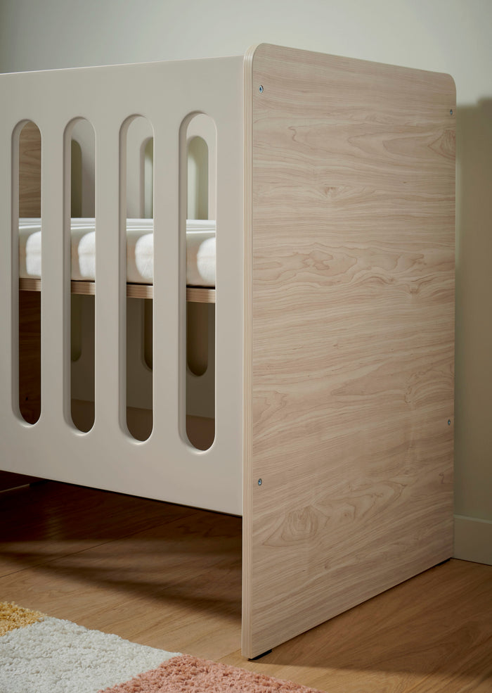 Mamas & Papas Cots Vyne Mini Cot - White Oak